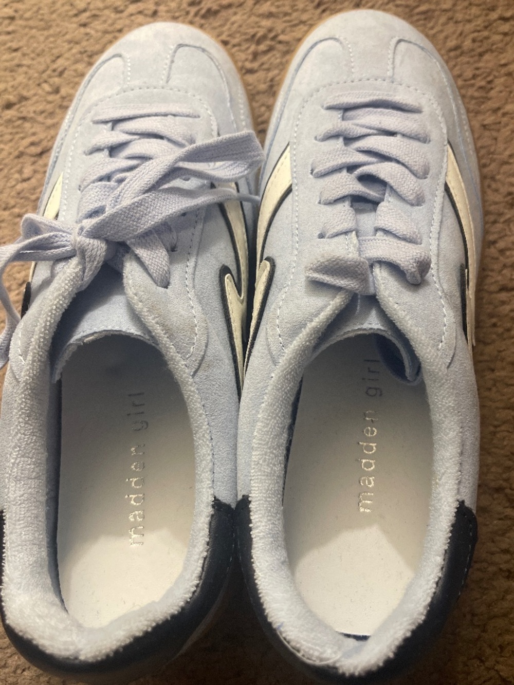 7M madden girl sneakers
